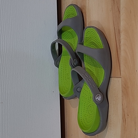 2/$20 Crocs women's size 5 sandals - Picture 2 of 4